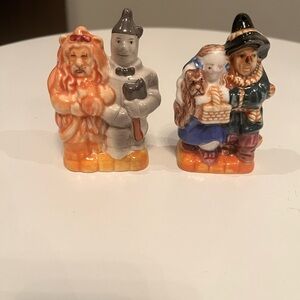 Wizard of Oz Ceramic salt and pepper Set